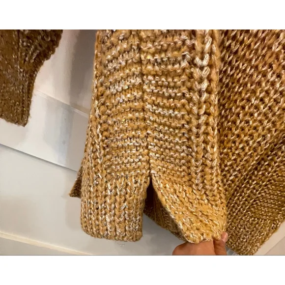 NWT Anthropologie Maeve Ombre Cardigan Sweater M Gold Shimmer Sequins Cape - Picture 9 of 15